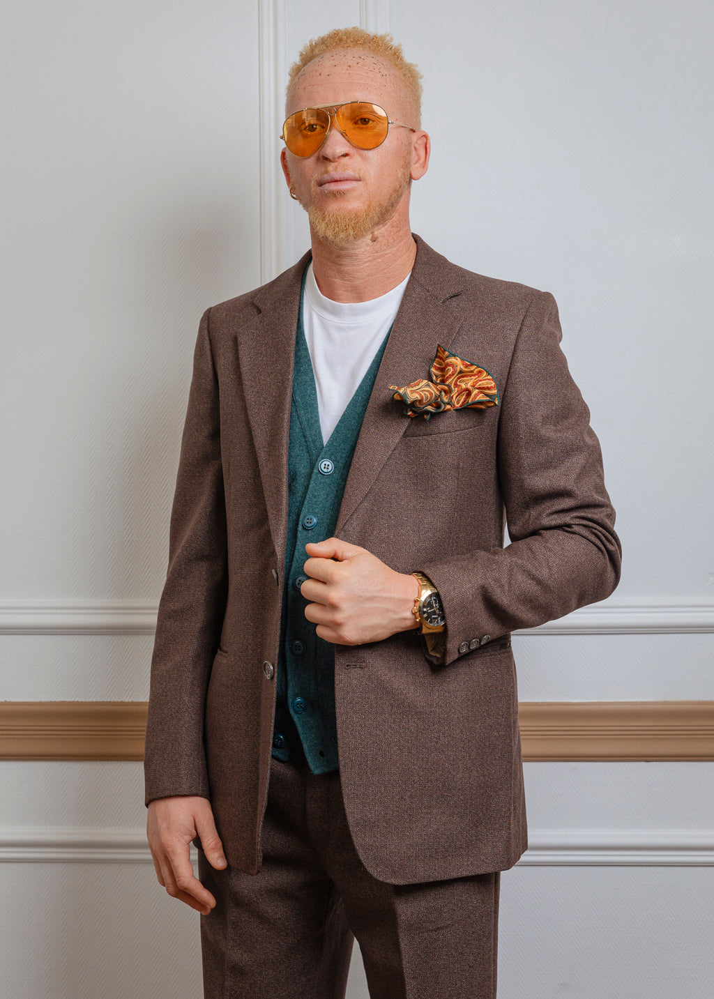 Costume