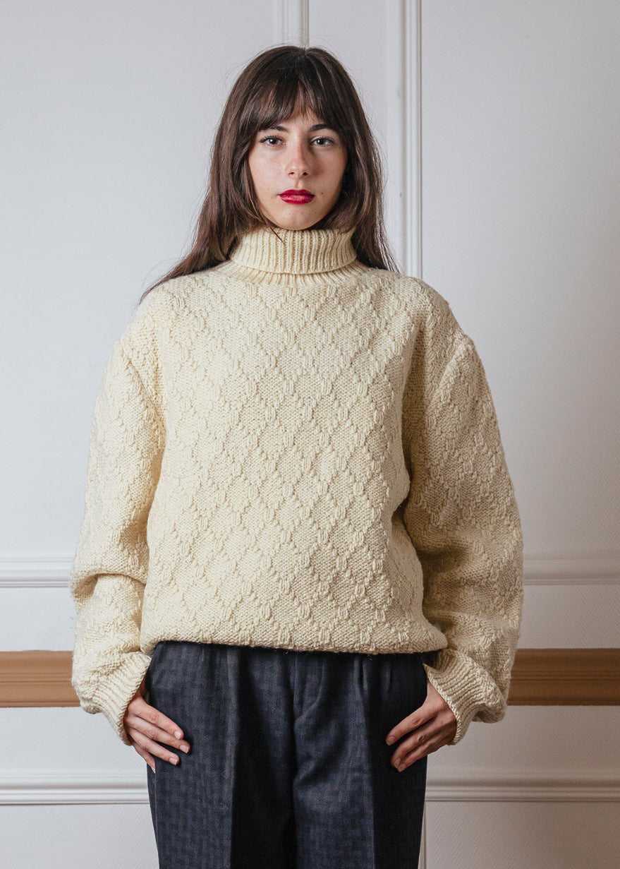 Pull col roulé