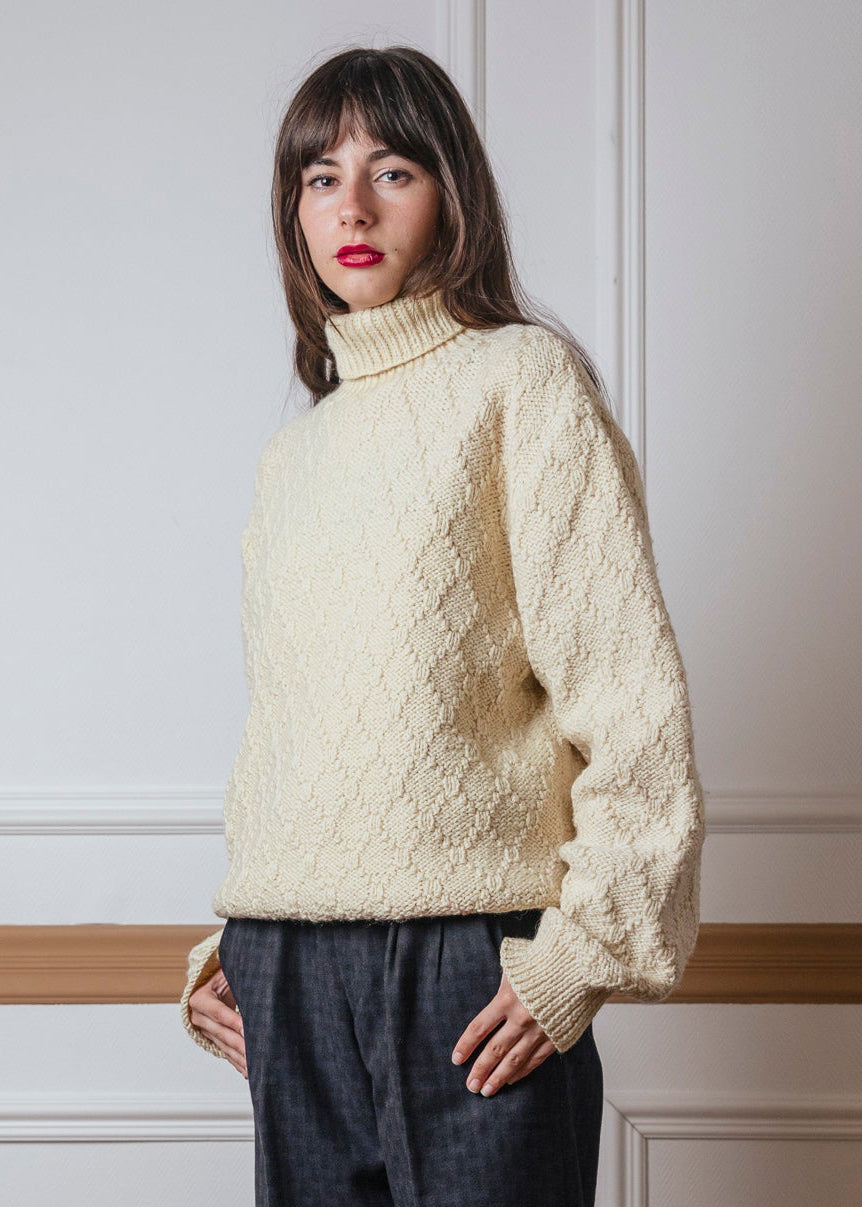 Pull col roulé